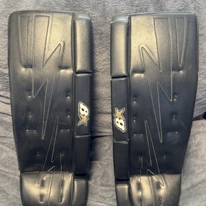 29" Brian's Goalie Leg Pads (Used)