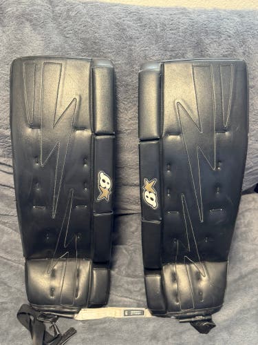 29" Brian's Goalie Leg Pads (Used)