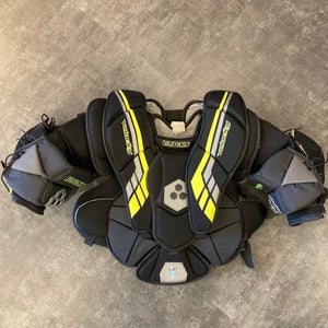 Junior M/L Vaughn Velocity VE8 M/L Goalie Chest Protector