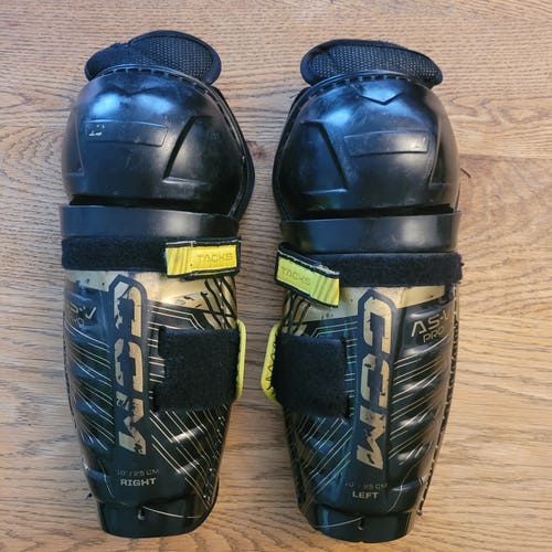 Youth CCM Tacks AS-V Pro 10" Shin Pads (Used)