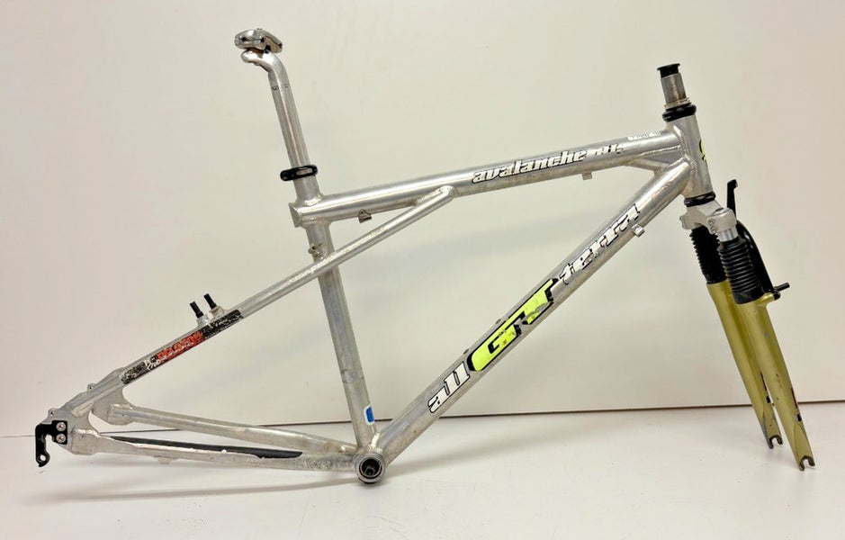 Vintage 1995 GT Avalance Al 17" C-T Mtn Bike Frame Rockshox Mag 10 Ritchey+