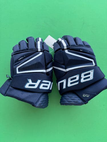 Blue Senior Bauer Vapor Hyperlite Gloves 14"
