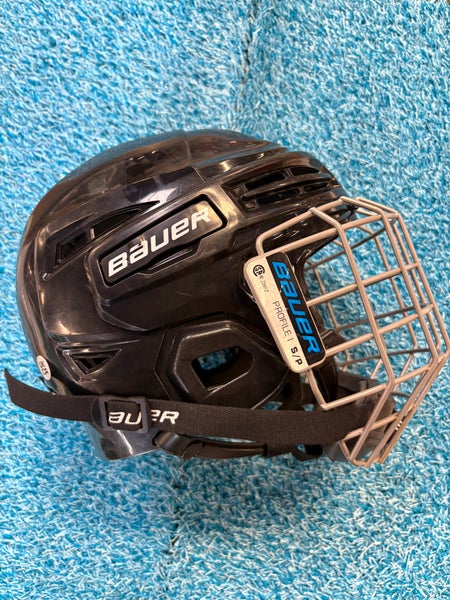 Black Medium Bauer IMS 5.0 Helmet (Used)