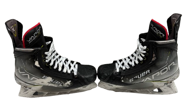 Bauer Vapor Hyperlite 8 D Pro Stock Hockey Skates Used (14388)
