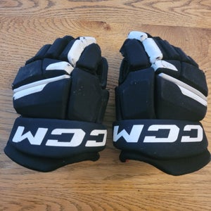 CCM Next Gloves 10" (Used)