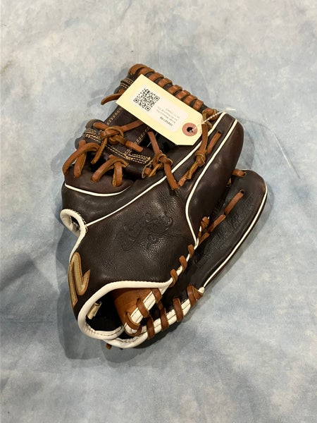 Brown Marucci Krewe RH Baseball Glove 11" (Used)