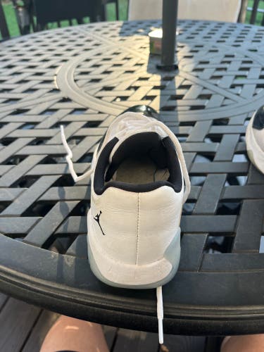 Men's Size M 10.0 (W 11.0) Air Jordan Shoes (Used)