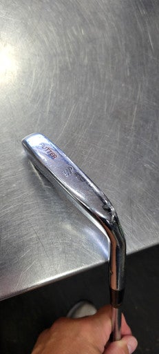 Used LOUISVILLE GRAND SLAM REG 230R Mens Putter RH 11497-S000152009