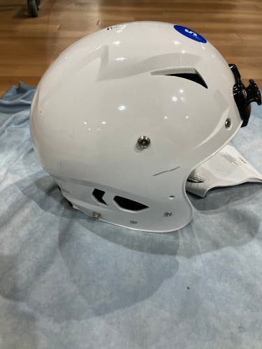 Youth White  Small Schutt Vengeance A11 Helmet (New)