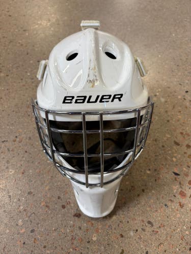 White Youth Bauer 930 Goalie Mask | 49-53.5 cm(Used)