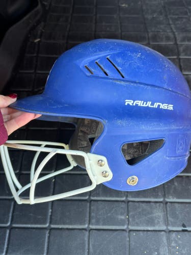 Medium Rawlings Batting Helmet (Used)