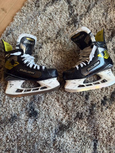 2020 Bauer Supreme 3S Hockey Skates Regular Width Size 6.5 (Used)