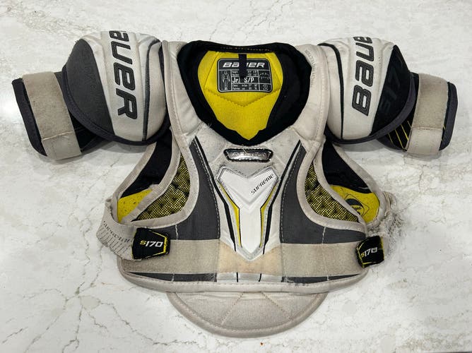 Small Junior Bauer Supreme S170 Shoulder Pads (Used)