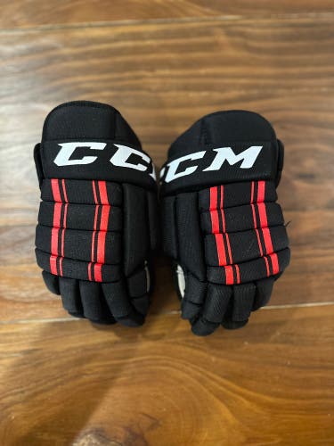 CCM Gloves 10" (Used)