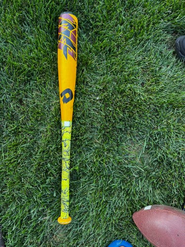 DeMarini USSSA Certified Bat (-10) 17 oz 27" (Used)