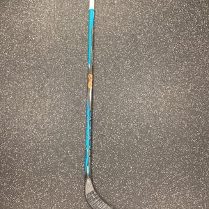 Used Bauer NEXUS Senior One Piece Right 77 Flex 11851-S000037782