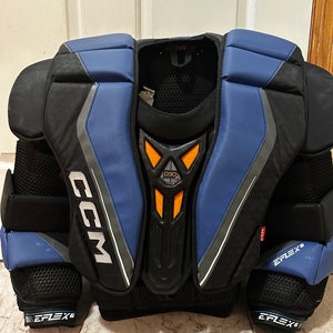 Intermediate Large 2024 CCM EFLEX 6 PSG Specs Goalie Chest Protector (Used)