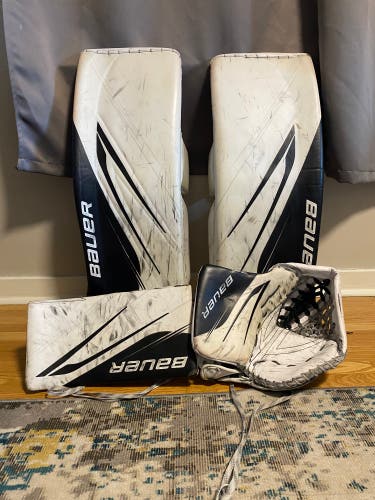 35" 2023 Bauer Hyperlite 2 Regular Goalie Full Set (Used)