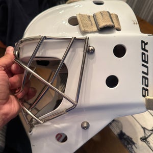 2024 Senior Medium Bauer 960 Goalie Mask (Used)