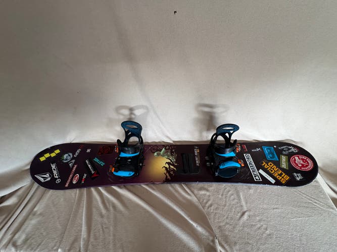 Unisex 162cm Forum Jeremy Jones Snowboard All Mountain With Bindings (Used)