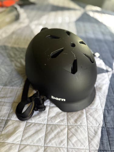 Men's Large Bern Bike Helmet (Used)