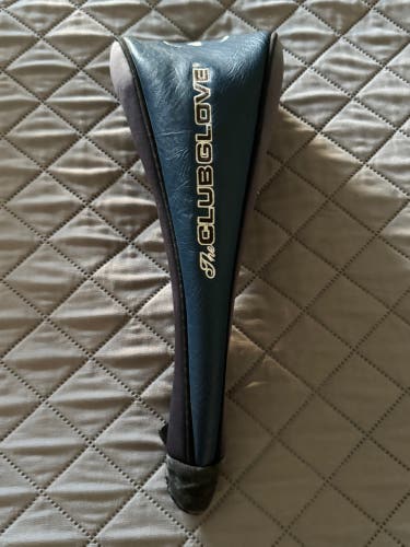 Club Glover zipper Driver Head Cover (Used)