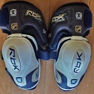Senior Size Small Reebok 5K Elbow Pads (Used)