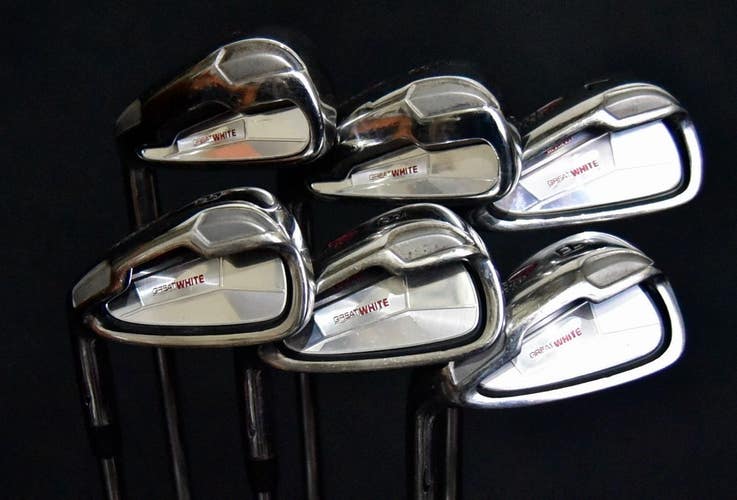 TIGER SHARK GREAT WHITE SET 5-9, PW IRONS REG FLEX, LH SHAFT 39" (5I), NEW GRIPS