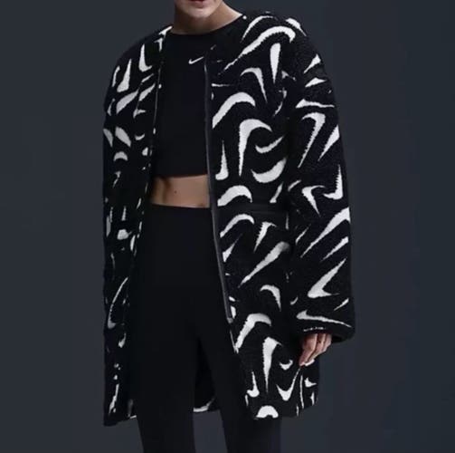 Nike Sportswear Women's Small Loose High-Pile Jacket Black White FV8025 010