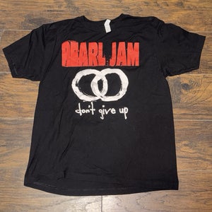 Pearl Jam Don't Give Up Rock Band Black Tour Concert Short Sleeve Logo Tee Sz XL