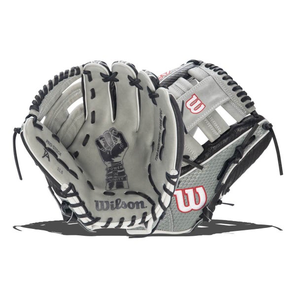 Used Wilson WBW100433115 Right Hand Thrower - Fair Condition