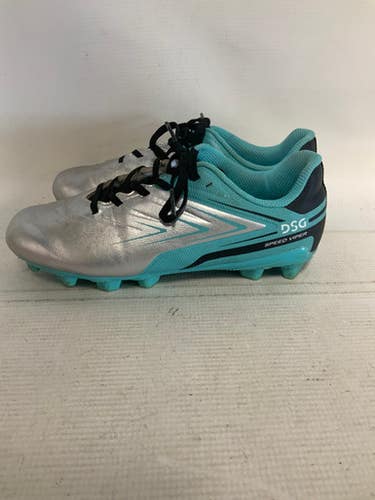 Used Dsg Soccer Cleats Grey Junior 04 11823-S000034225