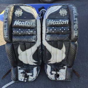 33" Heaton Helite IV 6100 Goalie Leg Pads (Used)