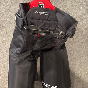 Black CCM JetSpeed FT485 Hockey Pants (New) | Senior XL