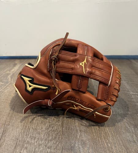 Mizuno Pro Select RH Infield Baseball Glove 11.75" - GPS1-600R - Broken-In