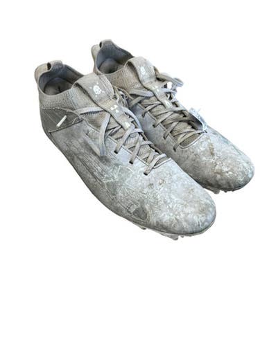 Used Under Armour Adult FB Cleats White Senior 12 11833-S000165972