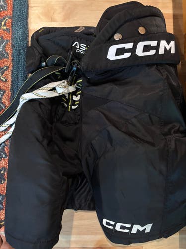 Men's Senior Small CCM Tacks AS-V Pro Hockey Pants (Used)