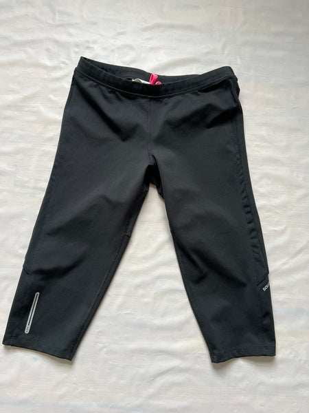 Saucony black Women's  Capri Pants leggings Size M back zip bag pink drawstring