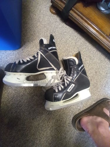 Bauer Supreme 914 Size 8 Hockey Skates Regular Width 8 (Used)