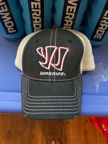 Black Men's Small / Medium Warrior Hat (Used)
