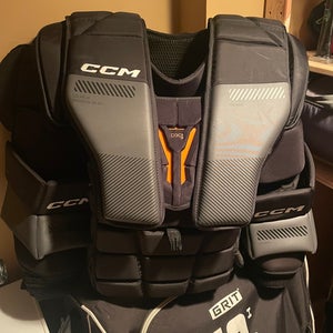 Small/Medium 2025 CCM AB Pro Goalie Chest Protector (Used)