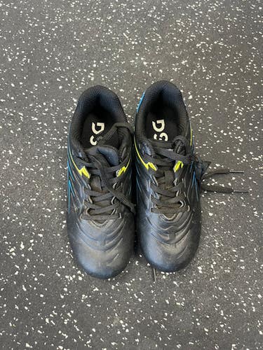Used Soccer Cleats Black Youth 11.0 11849-S000031404