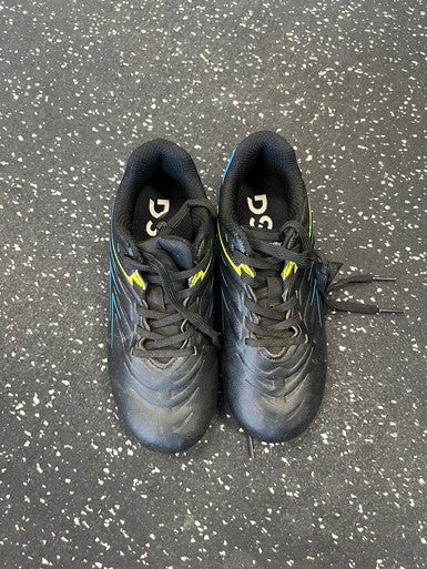 Used Soccer Cleats Black Youth 11.0 11849-S000031404