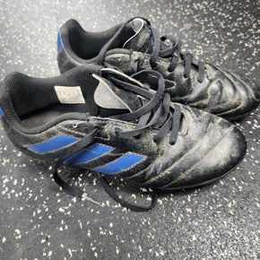 Used Adidas Soccer Cleats Black Junior 04 11849-S000031539