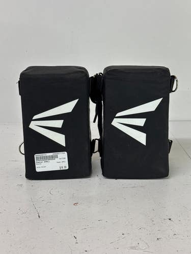 Easton (Used) Intermediate Catcher's Set