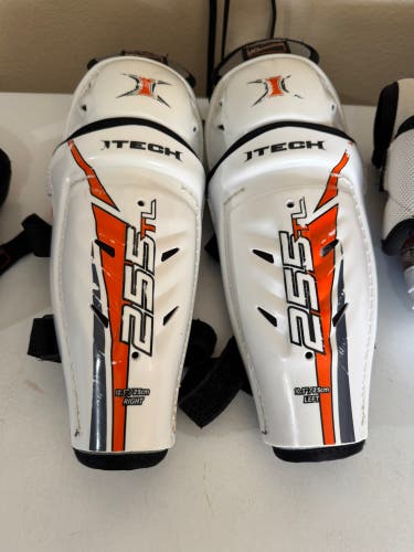 Youth Itech 10.5" Shin Pads (Used)