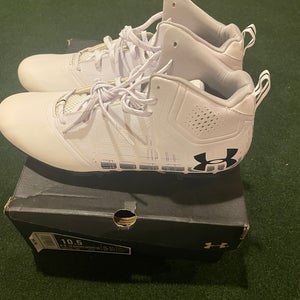 White Men's Size M 10.5 (W 11.5) Adult Under Armour Banshee Mid Molded Cleats (New with box)