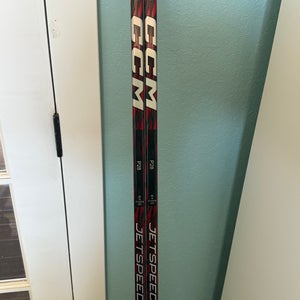 (2-pack) Pro Stock CCM Jetspeed FT5 Pro P28 85 Flex