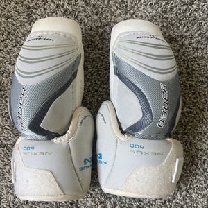 Senior Small Bauer Nexus 600 Elbow Pads (Used)