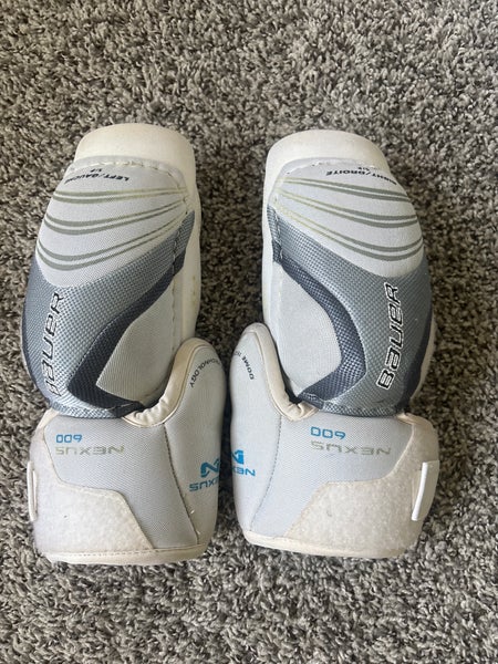 Senior Small Bauer Nexus 600 Elbow Pads (Used)